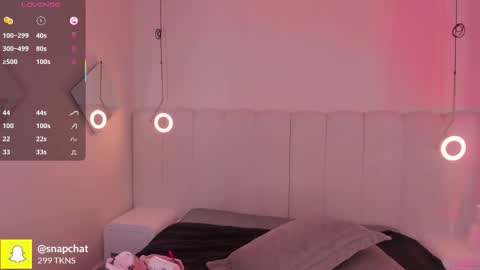 Snapshot of _huge_boobs_ebony chatting on November 2025 08:10:01 PM Darlis online show from November 2025 08:10:01 PM