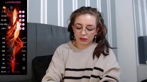 Snapshot of _isaabellaa chatting on December 2024 05:53:02 PM Isa online show from December 2024 05:53:02 PM