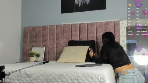 Snapshot of _jasmine_blush chatting on November 2025 12:14:02 PM Jasmine online show from November 2025 12:14:02 PM