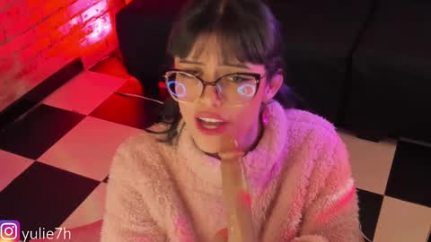  ...  online show from February 2025 01:21:02 AM