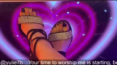  ...  online show from September 2025 08:32:02 PM