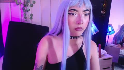 Snapshot of _johana18 chatting on December 2024 02:05:01 PM Mia online show from December 2024 02:05:01 PM