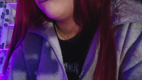 Snapshot of _johana18 chatting on January 2025 04:01:01 PM Mia online show from January 2025 04:01:01 PM