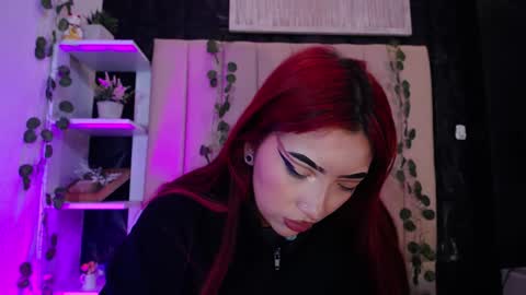 Snapshot of _johana18 chatting on February 2025 05:09:01 PM Mia online show from February 2025 05:09:01 PM