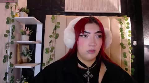 Snapshot of _johana18 chatting on February 2025 03:58:02 PM Mia online show from February 2025 03:58:02 PM