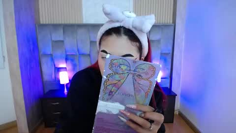 Snapshot of _johana18 chatting on September 2025 03:25:01 PM Mia online show from September 2025 03:25:01 PM