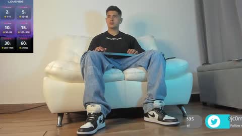 _juanes__ online show from January 2025 11:39:01 PM