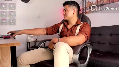 _juanes__ online show from November 2025 10:32:02 PM