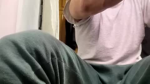 Snapshot of _julian_69 chatting on December 2024 07:53:02 PM Jonnhy online show from December 2024 07:53:02 PM