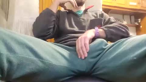 Snapshot of _julian_69 chatting on January 2025 08:24:01 PM Jonnhy online show from January 2025 08:24:01 PM