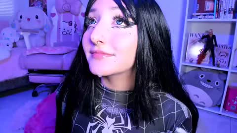 JULIANA online show from February 2025 04:39:02 PM