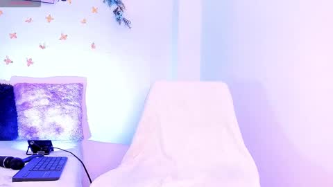 Karen online show from October 2025 05:52:01 AM