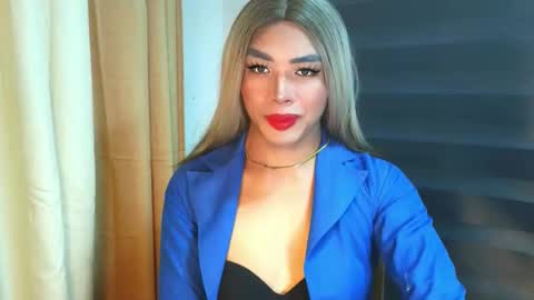 Snapshot of _karie_ chatting on May 2026 02:08:02 AM _karie_ online show from May 2026 02:08:02 AM