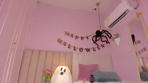 karol online show from November 2025 11:34:01 AM