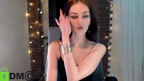 Snapshot of _karolina chatting on November 2025 03:05:01 PM karolina online show from November 2025 03:05:01 PM