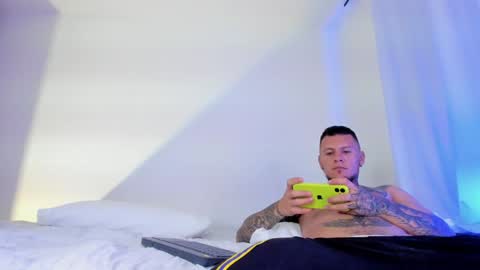    online show from February 2025 07:07:02 AM