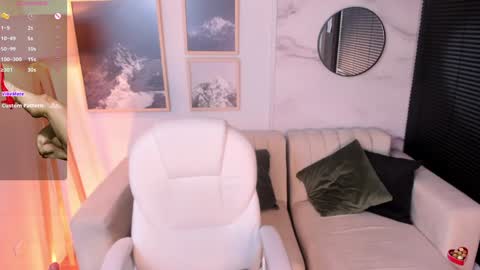 Snapshot of _kiramoon__ chatting on January 2025 11:14:01 PM Kiraaaa 0 online show from January 2025 11:14:01 PM