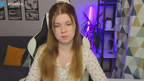 Snapshot of _kirieshka chatting on December 2024 01:55:01 PM Molly   Emily online show from December 2024 01:55:01 PM