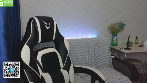 Molly   Emily online show from June 2026 01:35:02 PM