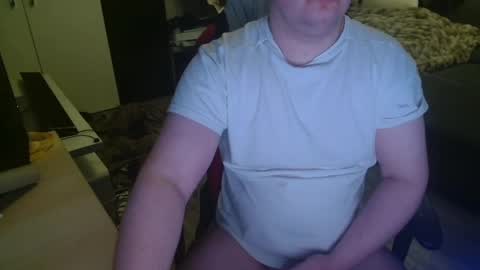 Snapshot of _kitsu_ chatting on January 2025 05:53:01 PM _kitsu_ online show from January 2025 05:53:01 PM