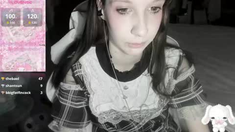  kuro  online show from April 2026 08:04:01 AM