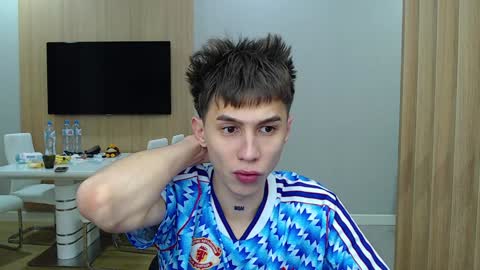 Snapshot of _kurt chatting on December 2024 05:48:02 PM Kurt online show from December 2024 05:48:02 PM