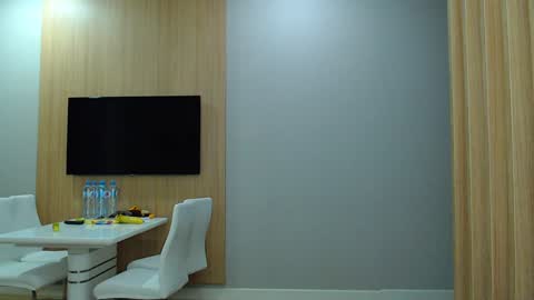 Snapshot of _kurt chatting on December 2024 10:14:02 PM Kurt online show from December 2024 10:14:02 PM