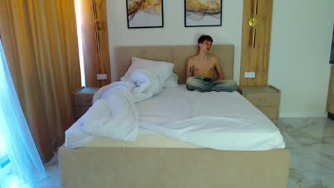 Snapshot of _kurt chatting on March 2025 09:24:02 AM Kurt online show from March 2025 09:24:02 AM