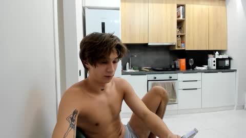 Snapshot of _kurt chatting on October 2025 03:25:01 PM Kurt online show from October 2025 03:25:01 PM