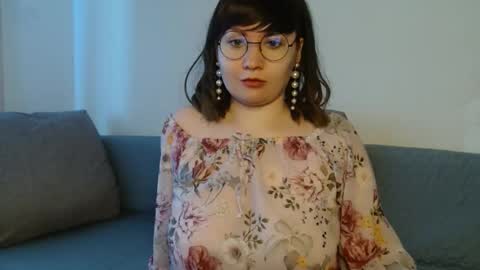 Snapshot of _lalilu_ chatting on December 2024 09:46:02 AM _lalilu_ online show from December 2024 09:46:02 AM