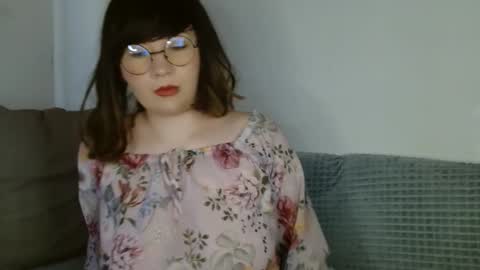 Snapshot of _lalilu_ chatting on January 2025 06:09:02 AM _lalilu_ online show from January 2025 06:09:02 AM