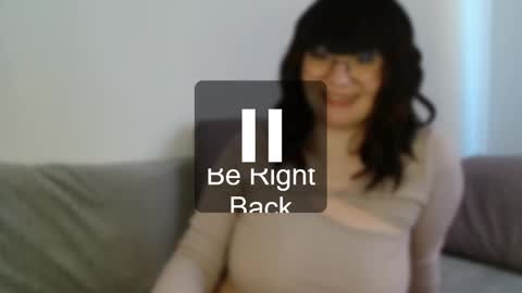 Snapshot of _lalilu_ chatting on March 2025 12:15:01 PM _lalilu_ online show from March 2025 12:15:01 PM