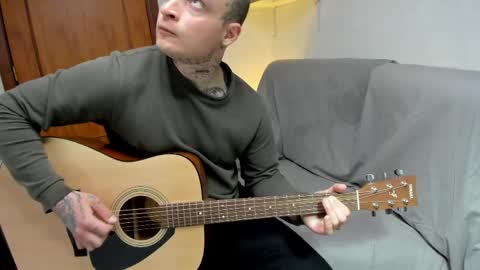 Layne online show from April 2026 03:53:01 PM