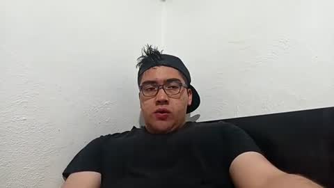 Snapshot of _leclerc_ chatting on February 2025 10:05:02 AM _leclerc_ online show from February 2025 10:05:02 AM