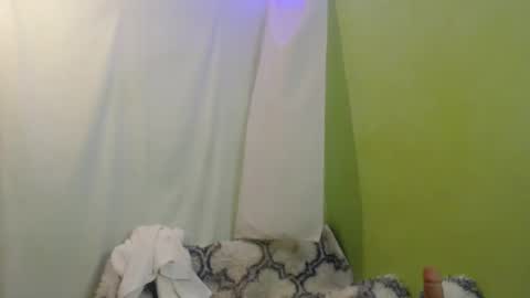 Snapshot of _lilies_gigi_ chatting on December 2024 10:16:02 PM _lilies_gigi_ online show from December 2024 10:16:02 PM