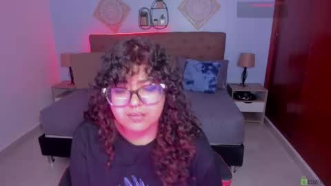 Liily online show from November 2025 05:33:02 PM