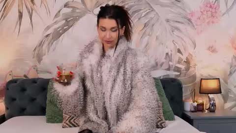 Snapshot of _lisa_sunny chatting on December 2025 06:02:01 PM Lisa online show from December 2025 06:02:01 PM