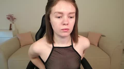 My name is lina Lush is activePrivate is Open online show from June 2026 02:33:01 PM