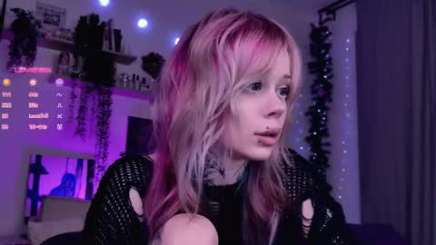 Lolly online show from December 2025 10:00:02 AM