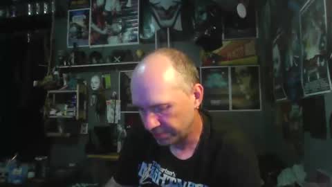 Snapshot of _longfellow chatting on October 2025 07:05:02 PM That guy online show from October 2025 07:05:02 PM