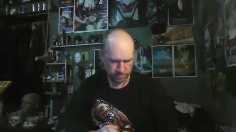 Snapshot of _longfellow chatting on October 2025 06:42:02 PM That guy online show from October 2025 06:42:02 PM