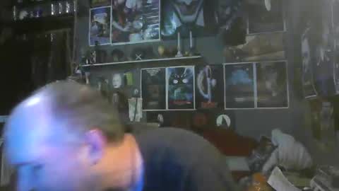 Snapshot of _longfellow chatting on November 2025 03:06:01 AM That guy online show from November 2025 03:06:01 AM