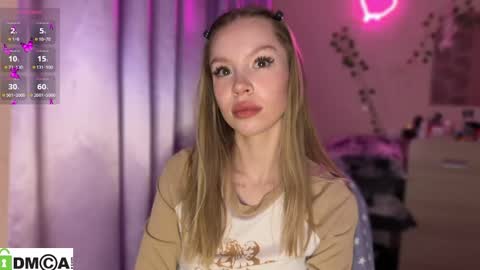 Katie online show from October 2025 10:00:02 PM