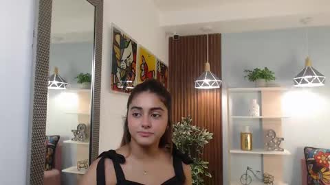 Snapshot of _lucy_grey chatting on May 2026 11:07:01 AM Lucy online show from May 2026 11:07:01 AM