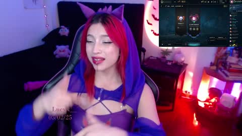 Queen.  Help me reach 100 thumbs up  online show from February 2025 09:29:01 PM