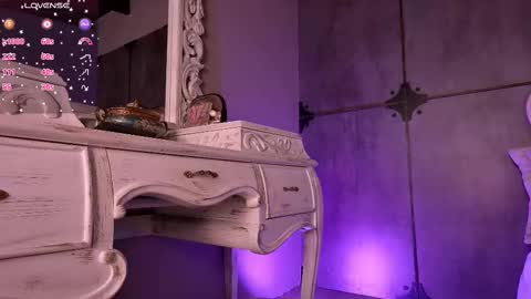 Snapshot of _luna_dupont_ chatting on March 2025 11:36:02 AM Luna online show from March 2025 11:36:02 AM