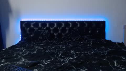 Snapshot of _mamma_mia_ chatting on December 2025 08:29:01 PM Kate online show from December 2025 08:29:01 PM