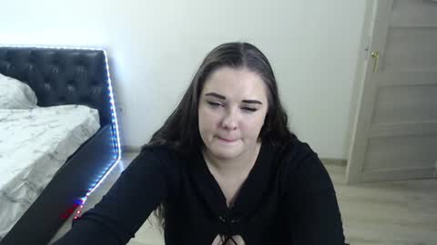 Snapshot of _mamma_mia_ chatting on June 2026 04:53:02 PM Kate online show from June 2026 04:53:02 PM