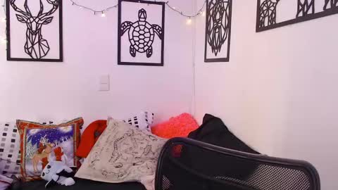 Snapshot of _marcela_wi chatting on December 2024 03:53:01 PM Marce online show from December 2024 03:53:01 PM