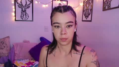 Snapshot of _marcela_wi chatting on February 2025 12:43:02 AM Marce online show from February 2025 12:43:02 AM